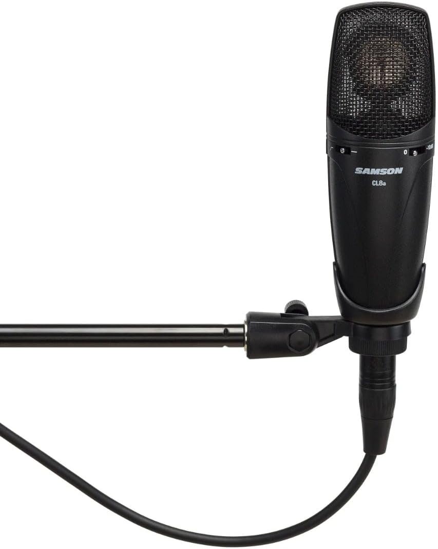 SAMSON CL8a microphone rear view with polar pattern switch