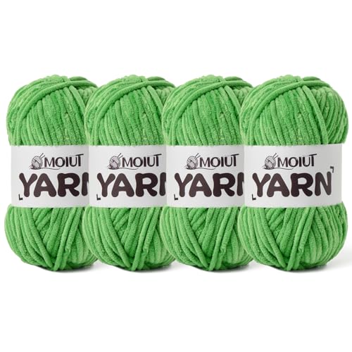 Image of 4 Packs Fluffy Chenille Yarn for Crocheting, Chunky Velvet Yarns for Crochet Amigurumi, Baby Yarn for Crocheting Soft Blanket, 349.9yd /14.1oz Bulky Yarns for Crafts /Hats /Shoes /Socks (4Christmas Green)