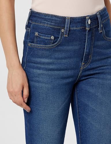Image of Levi's Women's 725 Bootcut Fit High Rise Jeans