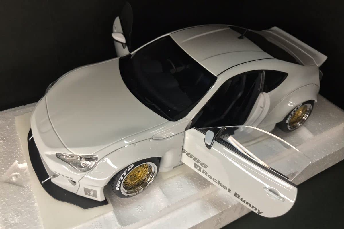 Amazon | AUTOart製 1/18 ロケットバニー トヨタ 86 メタリック 