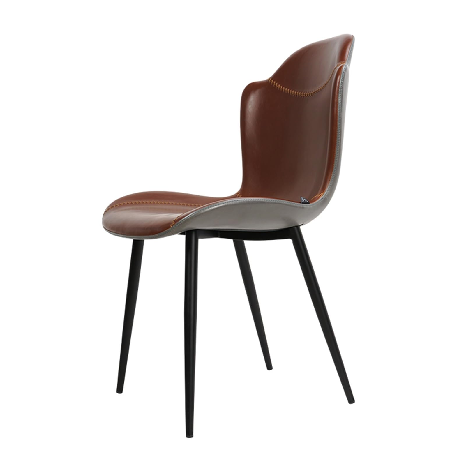 Chaise table a manger en cuir marron idéale pour repas de famille