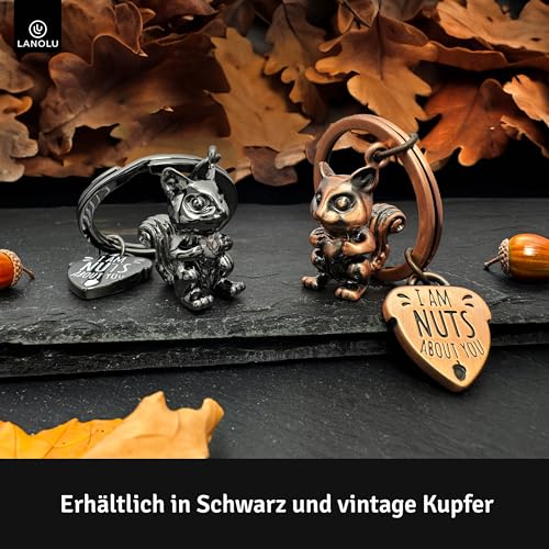 LANOLU Schlüsselanhänger Eichhörnchen Nussknacker, Glücksbringer Schlüsselanhänger Partner und für beste Freundin, Paar Geschenk Freund aus Metall