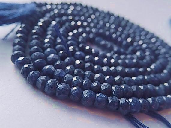 Perles saphir bleu précieuses 4mm : le cadeau idéal pour créer un bijou personnalisé