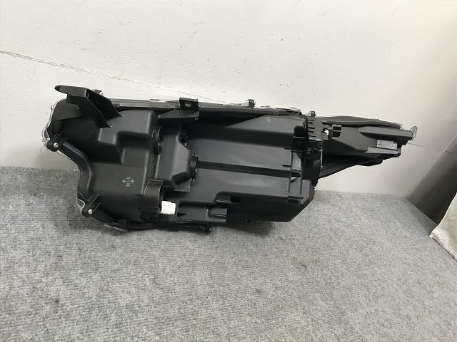 ヤリス 右ヘッドライト MXPA10 15 MXPH10 15 磨き済み ヤリス MXPA10 MXPA15 KSP210 MXPH10 MXPH15 右 ヘッド