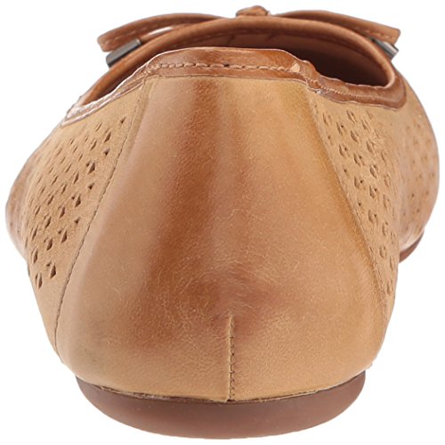 SoftWalk Women's Napa Laser Ballet Flat3