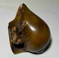 根付柘植　サンカエル(見て、言って、聞いてカエル）の彫刻　黄楊繊細彫刻置物　木製 根付柘植 サンカエル(見て、言って、聞いてカエル）の彫刻 黄楊