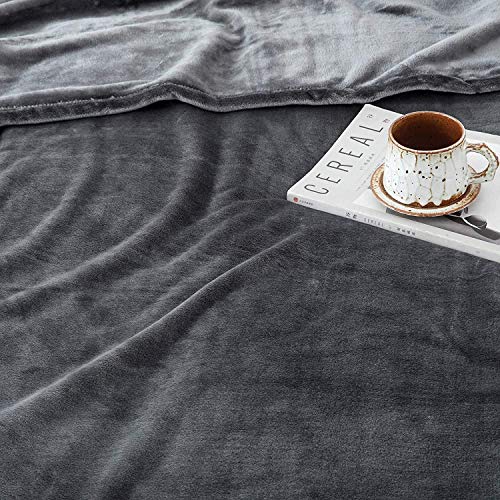 MOONLIGHT20015 Fleece Throw Blanket for Sofa Grey 4ft x 5ft - Soft Cosy Fluffy Blankets for Bed/Couch, Warm Single Versatile Throws for Adults, Dark Gray, 130x150 cm - Cosy Home Interiors MOONLIGHT20015 Fleece Throw Blanket for Sofa Grey 4ft x 5ft - Soft Cosy Fluffy Blankets for Bed/Couch, Warm Single Versatile Throws for Adults, Dark Gray, 130x150 cm - Image 6