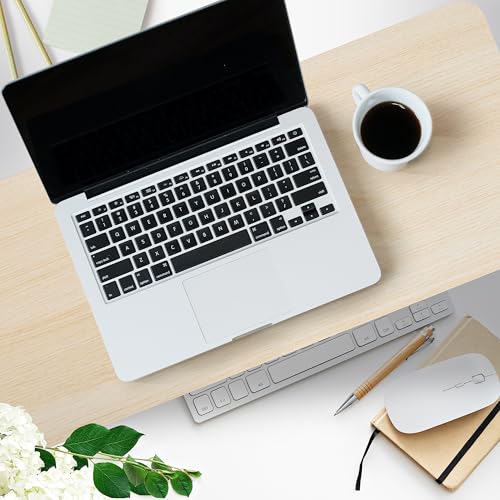 Espace de travail ergonomique à la maison avec le support double écran MDF