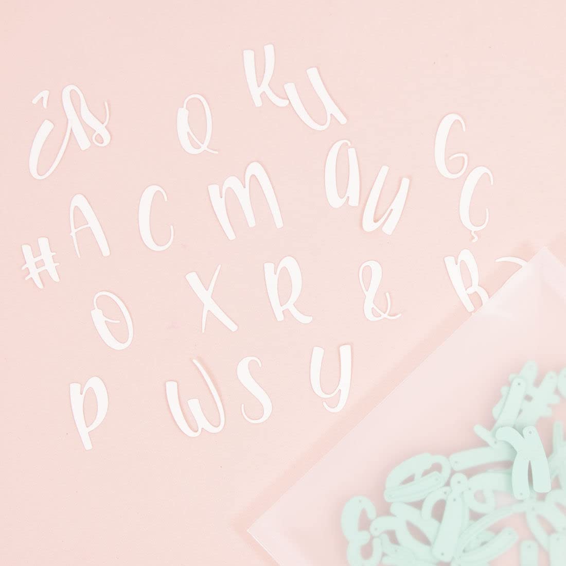 Craftelier - Fustelle essenziali per progetti di scrapbooking e creazioni, artigianato e biglietti | Forma dell'alfabeto - lettere maiuscole | Dimensioni circa 3 cm