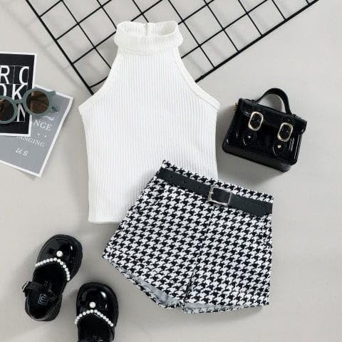 Image of Ninas Baby Girls Solid Cotton Blend Style Top and Shorts Set for kids (Black)