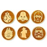 posavasos star wars hama beads POSAVASOS ORIGINALES: Diseñados en un tamaño de 10 cm de diámetro y 3mm de grosor, con un acabado en barniz protector ecológico y totalmente incoloro que no se nota pero que protegerá la madera para con solo un trapo con agua puedas limpiarlos después de usarlos.