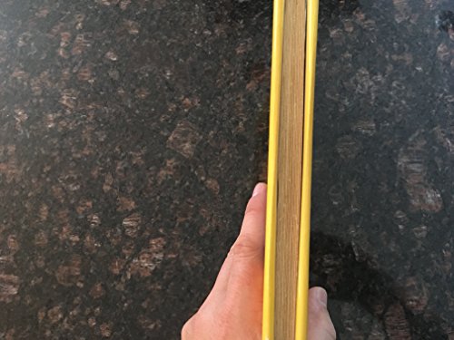 Momo (English and French Edition) 0385125038 Book Cover