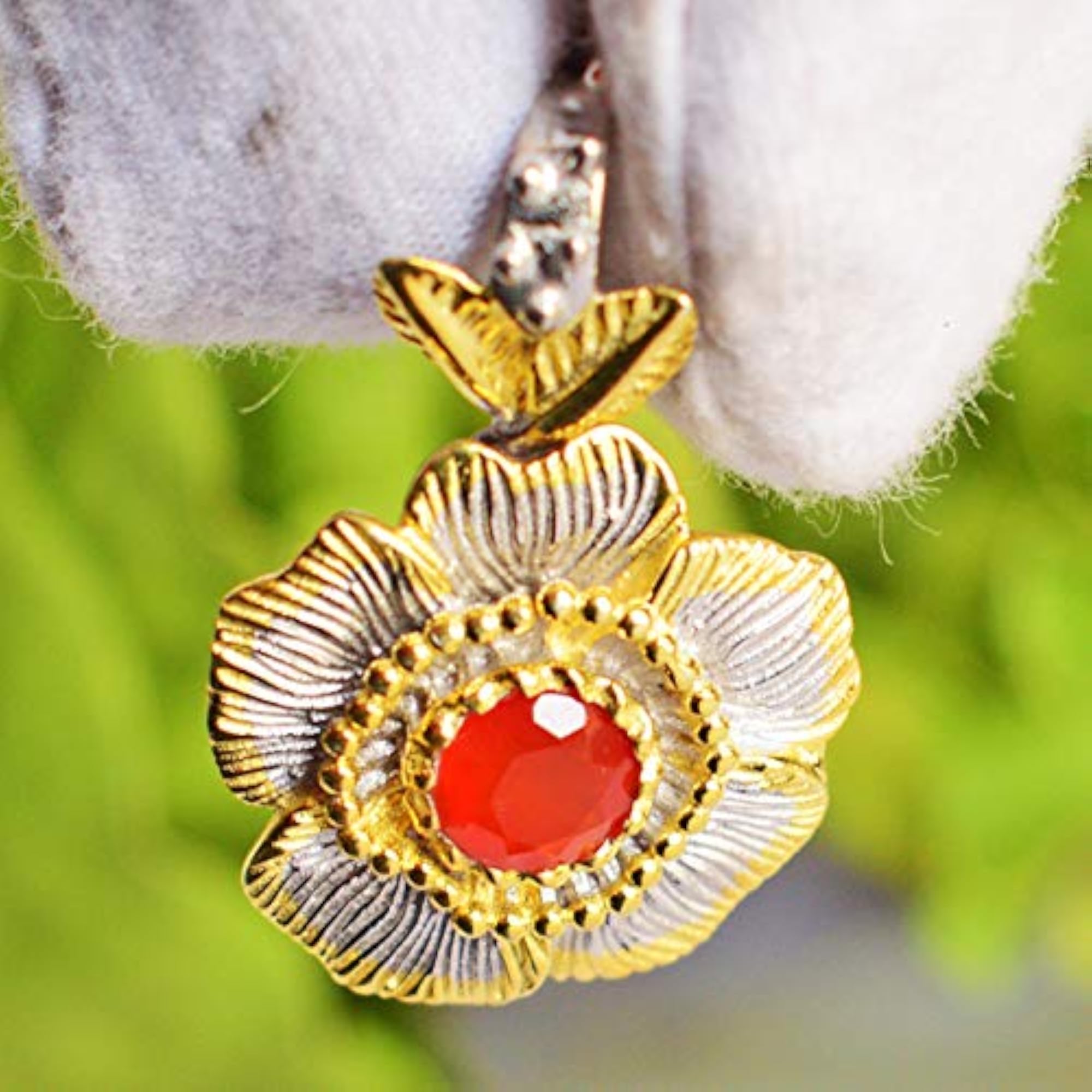 Natural Carnelian Flower Design 925 Silver Pendant Necklace