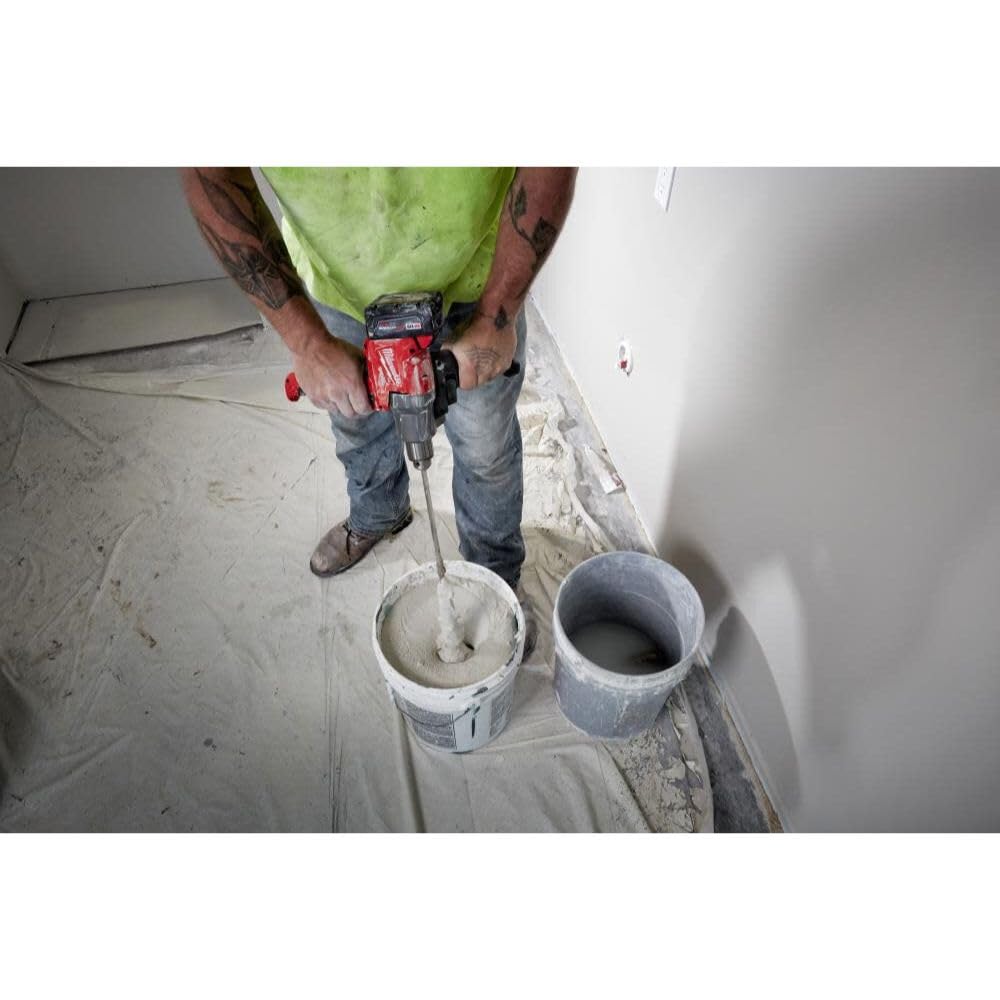 MILWAUKEE Mezclador de lodo M18 Fuel con 180