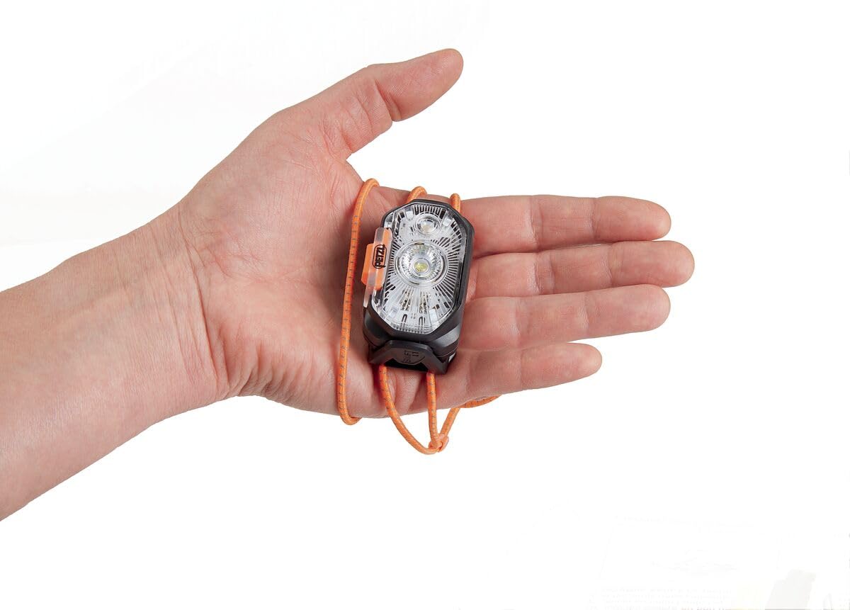 PETZL Swift LT Lampada Frontale - Lampada frontale ultraleggera e ricaricabile 380 lumen - Nero