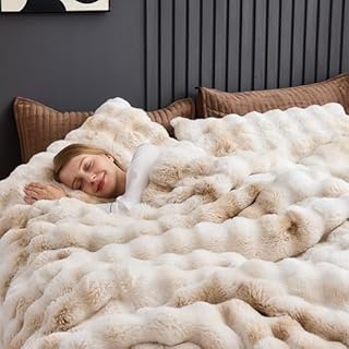 Wonderful 3 Pieces Fluffy Faux Rabbit Fur Bubble Comforter Set King Size, Tie-Dyeing Beige Plush Fuzzy Bedding Set, Warm Soft Bubble Comforter Bedding Set for Winter