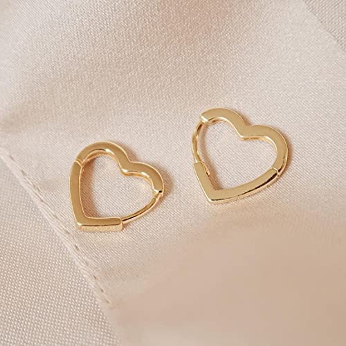 3 Pairs Small Huggie Hoop Earrings Set 14K Gold Hypoallergenic Lightweight Heart Huggie Hoops Earrings For Women Girls #TOP6