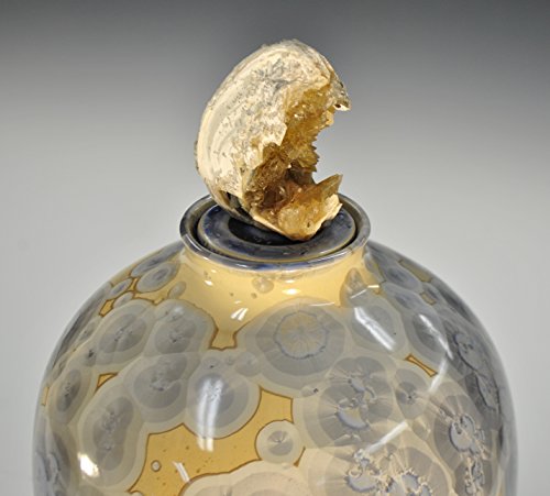 Exquisite Large Crystalline Pottery Jar Featuring Ancient Clam Design - Image 3