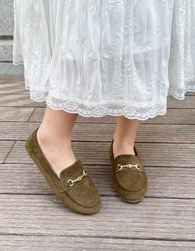Image of BGSTGUDS Women's Wide Loafers Shoes Cute Dressy Shoes Ladies Comfort Slip Ons Work Shoes