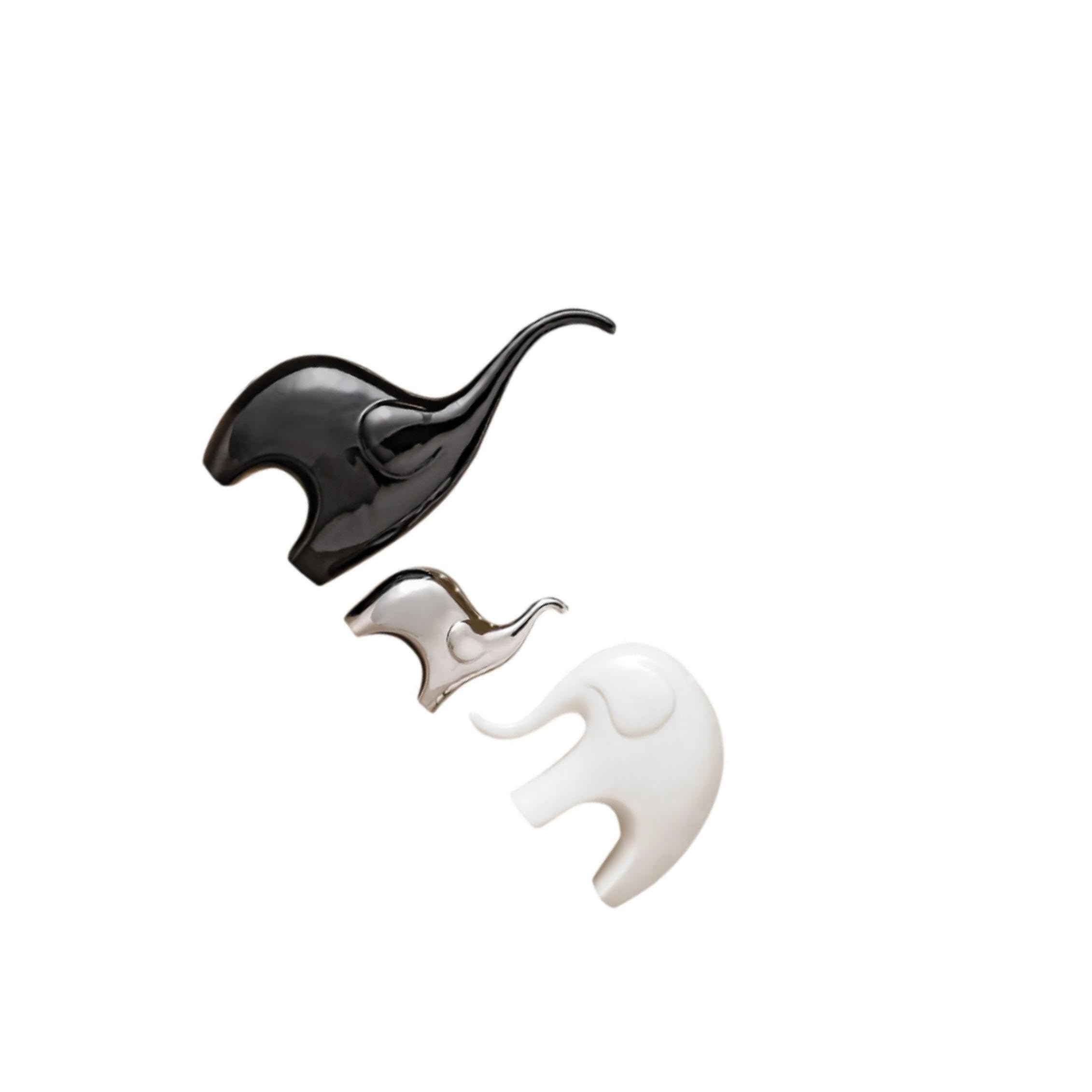 PIXZCSA 3pcs/set Artistic Ceramic Elephant Decor Elegant Housewarming Gift For Animal Lovers Elephant Statue TV Cabinets