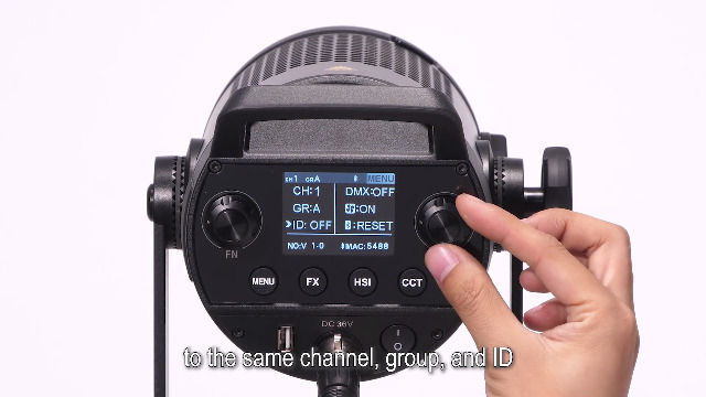 Amazon | 【Godox正規代理店】Godox SZ150R RGB LED ビデオ
