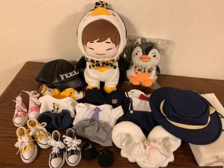 Amazon.co.jp: 2PM ジュノ ジュノドール ペンペン ぬいぐるみチャーム 
