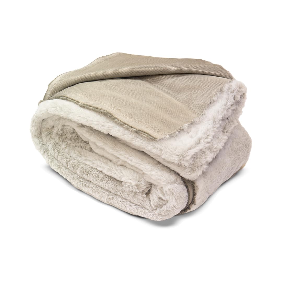Plush Fur Fabric - 152 cm / 60 Inches Wide - Multi-Color Soft Fur Material for Crafts, Toy Making, Apparel; Ideal for Coats, Trim, Fleece Crafts (Silverfox - 1 Metre)