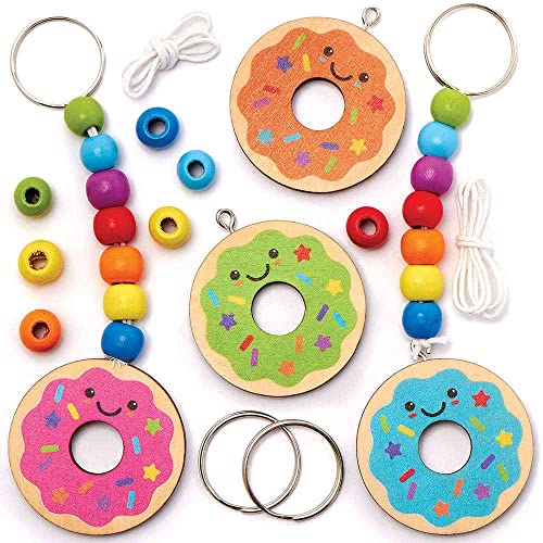 Baker Ross Porte-clés En Bois Donut – Lot De 4 Kits Créatifs Pour Enfants – Perles Colorées, Pendentif, Cordon – Activité Manuelle Facile Et Amusante