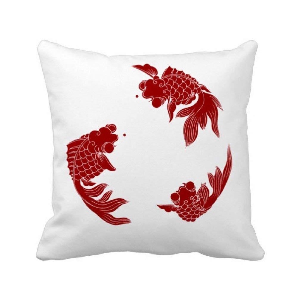 Coussin Red Cyprinoid pour renouveler la décoration de votre canapé usé