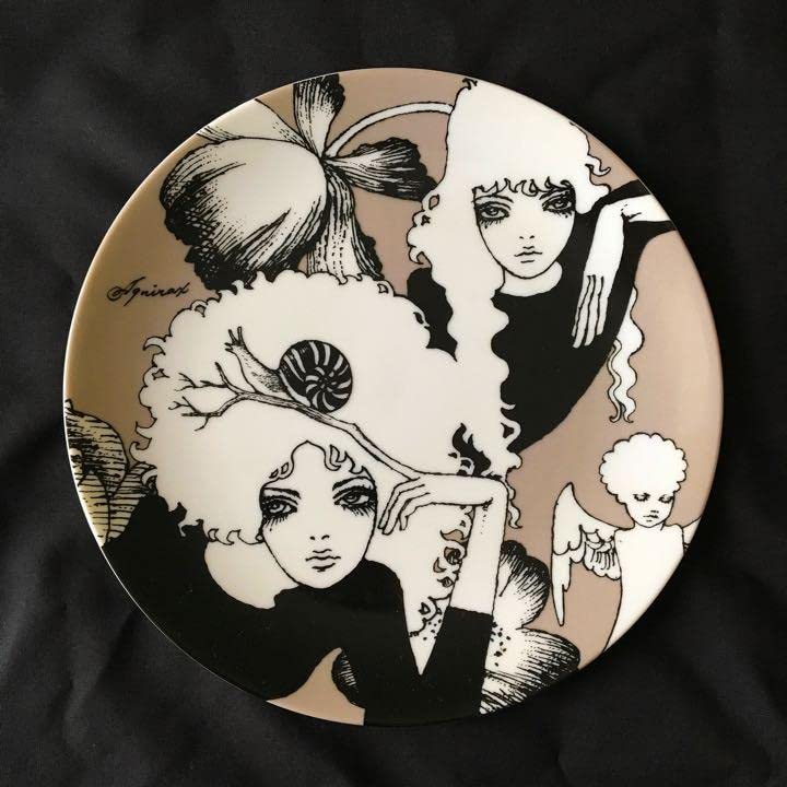 Amazon.co.jp: 宇野亜喜良 絵皿 2種カップ＆ソーサー 2種 全4種