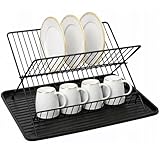 Sofort einsatzbereit – keine Montage erforderlich: der Geschirrständer ist vollständig montiert und sofort einsatzbereit. Einfach auf der Küchenarbeitsplatte oder neben der Spüle platzieren. Die herausnehmbare Abtropfschale aus Kunststoff sammelt das Wasser zuverlässig und erleichtert die Reinigung.