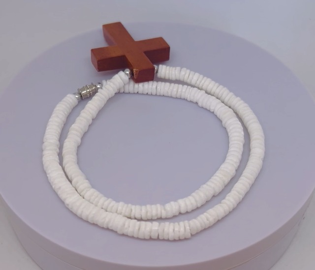 Amazon.com: Zero Gravity Hawaii Hawaiian Jewelry Hand Carved Wood