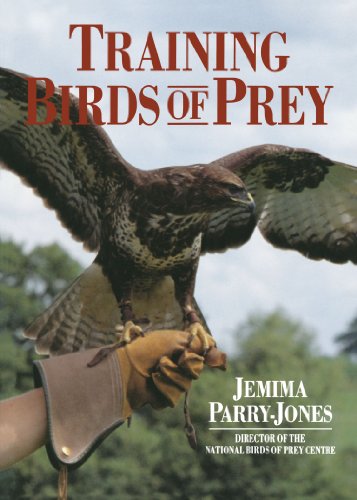 Training Birds of Prey 0715312383 Book Cover