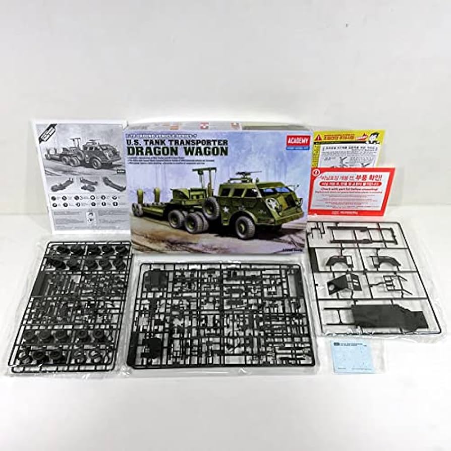 Academy製1/72 ドラゴンワゴン と エッチングパーツ2点 Academy製1/72 ドラゴンワゴン と エッチングパーツ2点 Academy