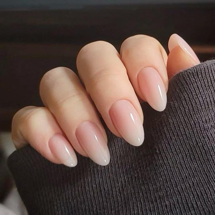 UNA GELLA Ombre Soft Gel Press On Nails - Reusable Kit