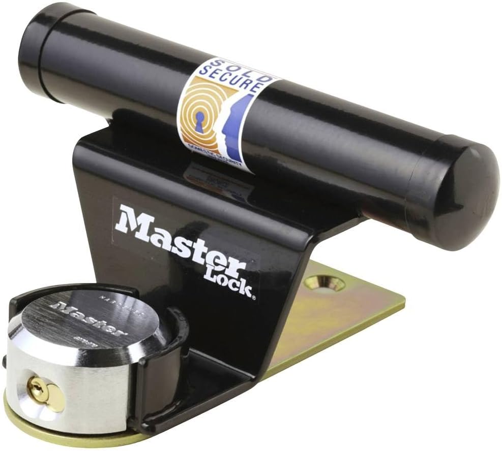 MASTER LOCK Certified Garage Door Lock, Sold Secure and Secured by Design, Key, Outdoor, 130 x 270 x 225 mm