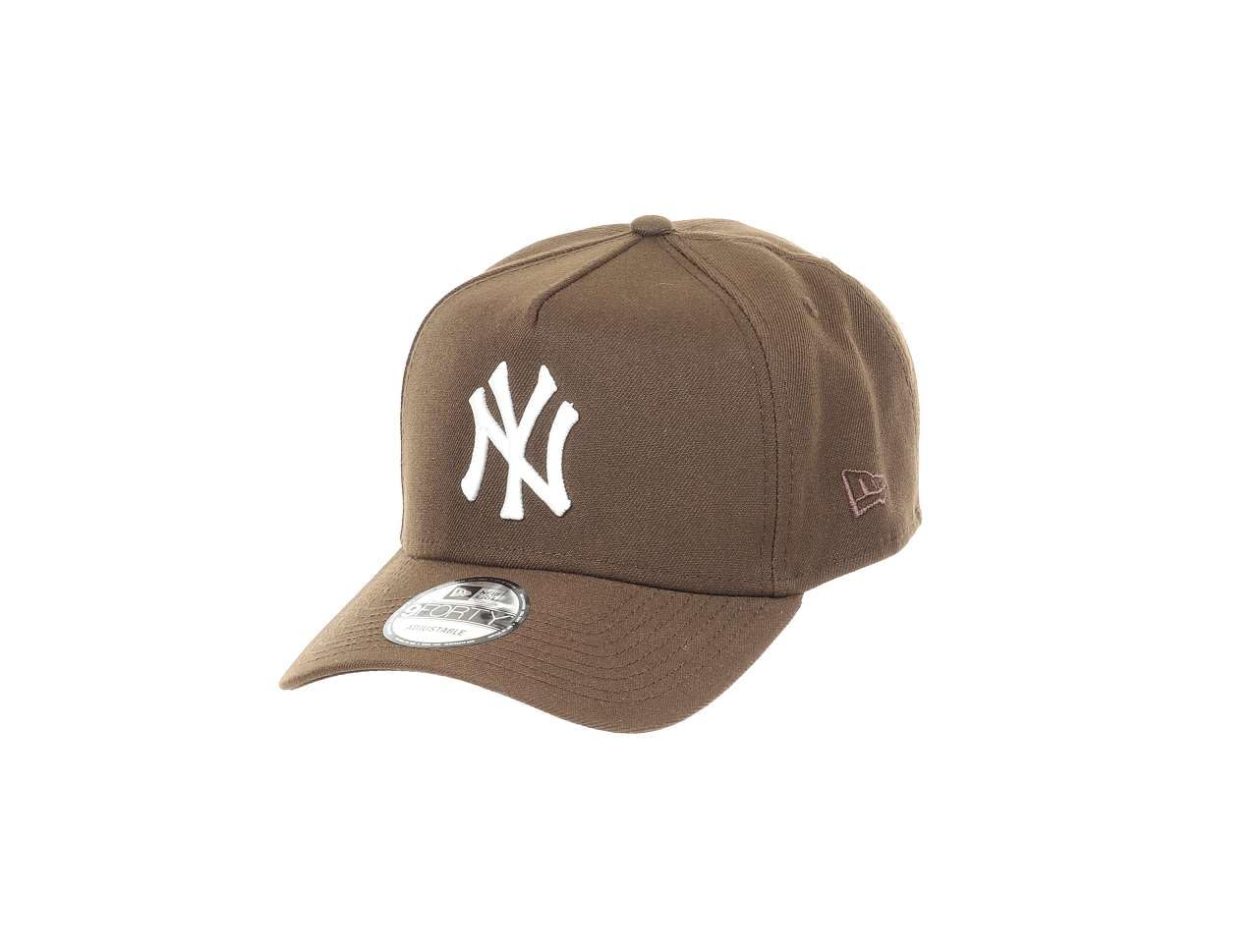 New Era New York Yankees MLB Essential Walnut 9Forty A-Frame Snapback Cap