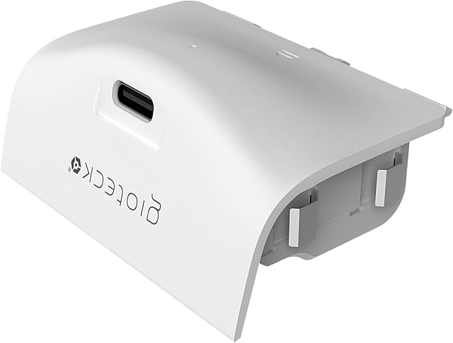 Gioteck Battery Pack  Xbox Series X S Rechargeable Battery, 32 Hour Battery Life, LED Battery Indicator, Includes 3 Metre Plug and Play Cable, Compatible with Xbox Series X and S Controller - White