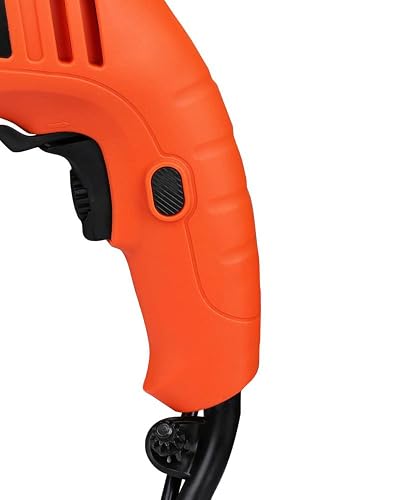 BLACK+DECKER TB555-B1 550W 10mm Corded Variable Speed Reversible