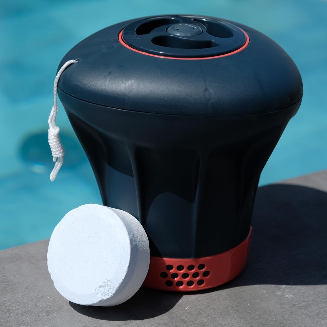 poolomio Doseur Flottant pour tablettes de Chlore 200 g - Doseur de Chlore avec indicateur de Charge intégré et Ouverture de Dosage réglable - Flotteur de Chlore pour désinfection Automatique de