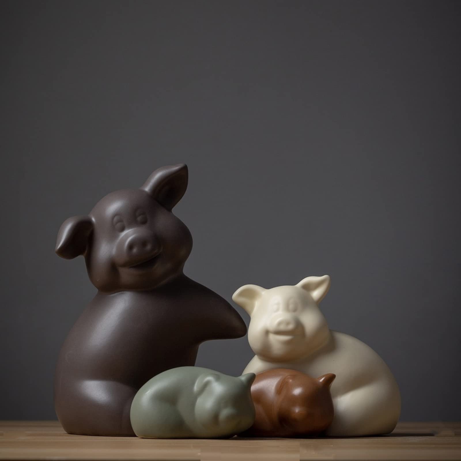 Ceramiczna figurka świnia rodzina zwierzę rzeźba ceramiczna ozdoba sztuka hotel wystrój domu biuro ślub prezent zestaw 4