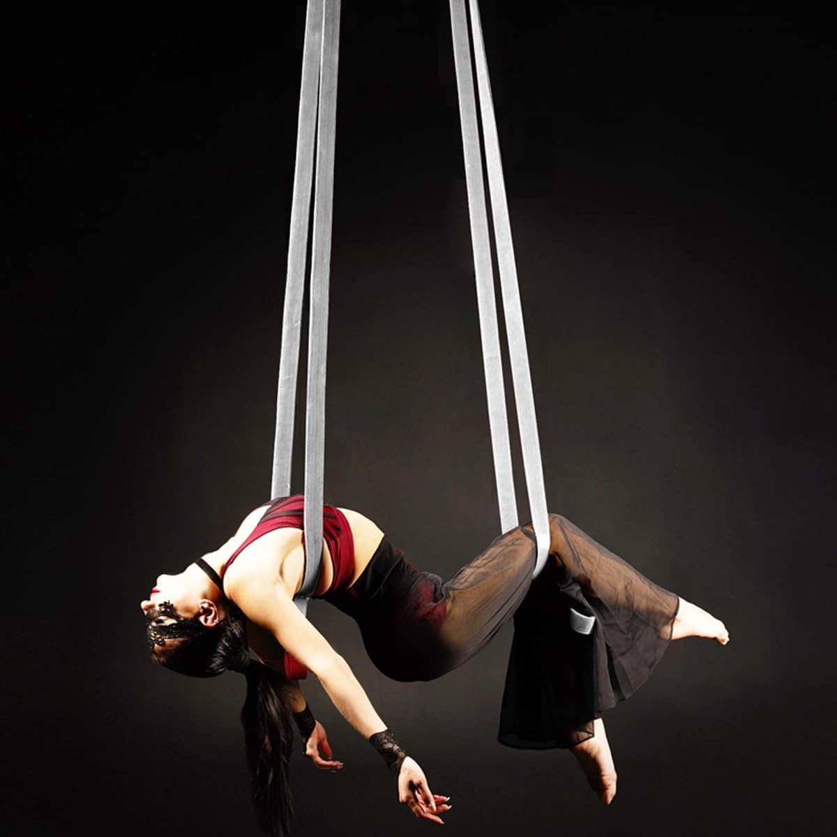 9ft 2.75m Aerial Straps Ropes Yoga Aerial Acrobatics Body Aerial Loop Trapeze Circus Apparatuses Equipment Three-Layer Straps 1 pairs