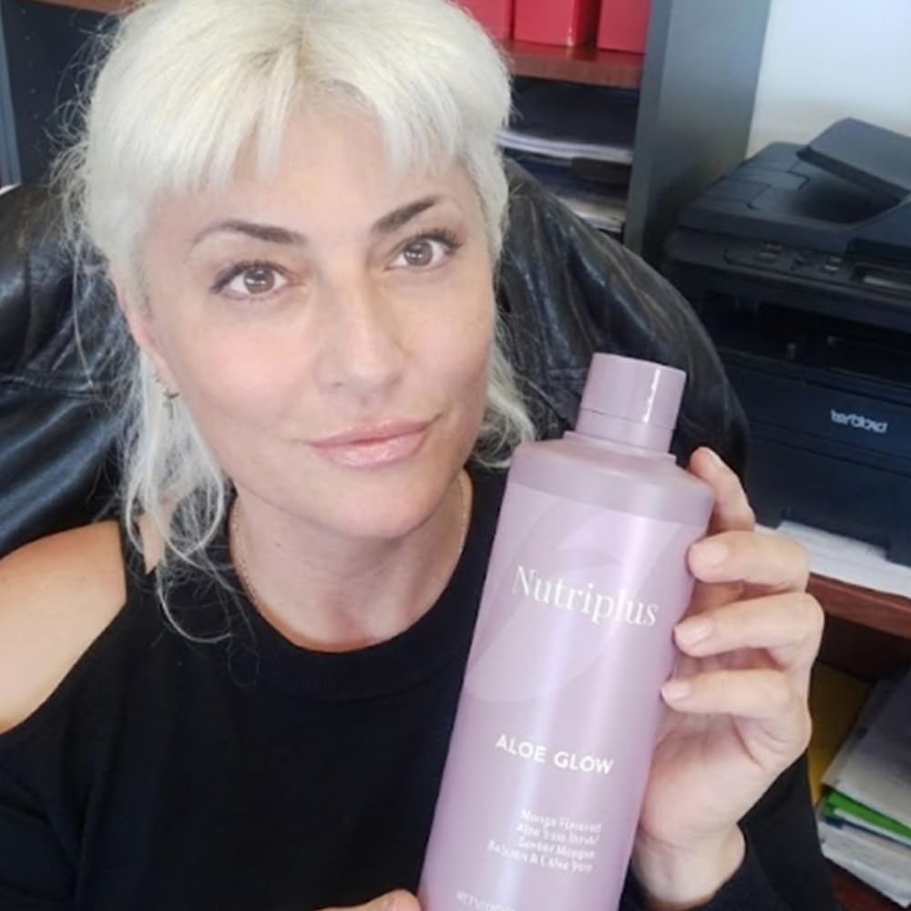 Confezione Hipnotik Casuality Aloe Vera Glow Bevanda, Succo, in Freddo, Senza Pastorizzazione, Senza Edulcoranti, Aiuta la Salute Gastrointestinale, il Sistema Immunitario e Contro la Fatica, Gusto