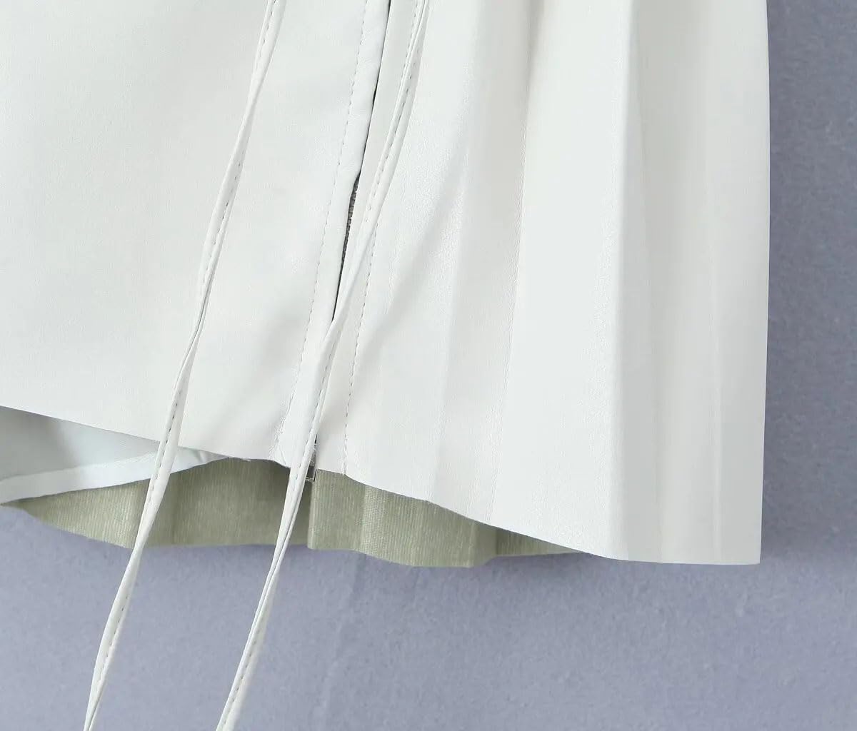 Faldas de piel sintética Y2K para mujer, minifalda plisada de piel sintética de cintura alta con pantalones cortos