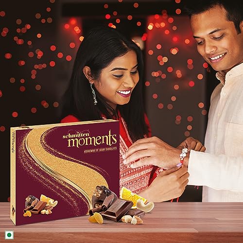 Image of Schmitten Luxury Chocolate Gift Box Pack | Assorted Milk & Dark Chocolate Bars | Premium Selected Ghanian Cocoa Beans | Gift Hamper for your Loved Ones and Valentine's Day, Bitsy - 3x 110 gram