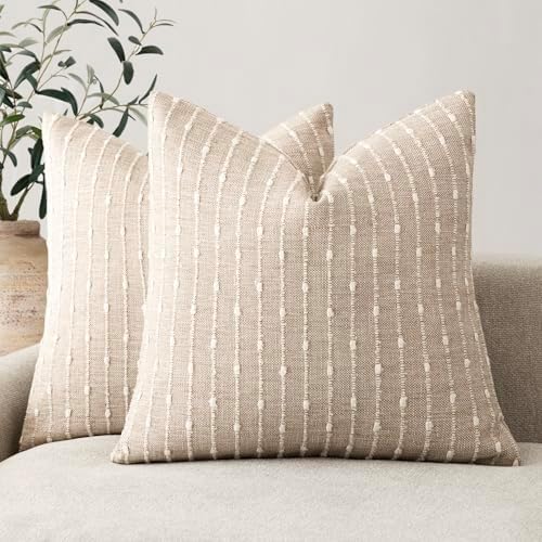 Foindtower Pack of 2 Decorative Jacquard Boucle Throw Pillow Cove...