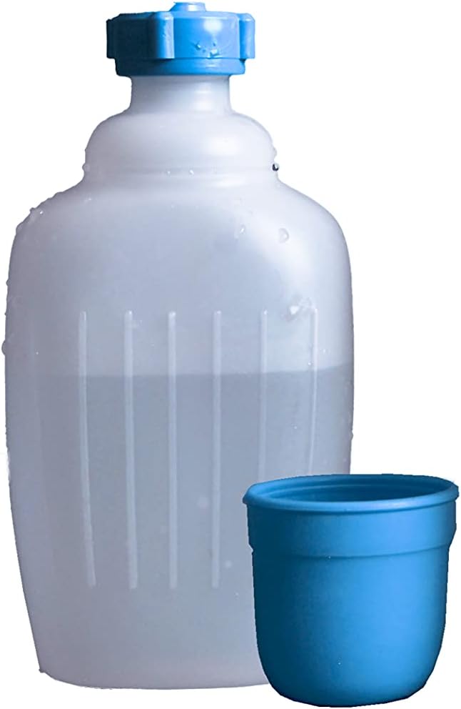 hünersdorff Camping Bottle Storage Bottle HDPE 500ml Natural Colour with Blue Drinking Cup