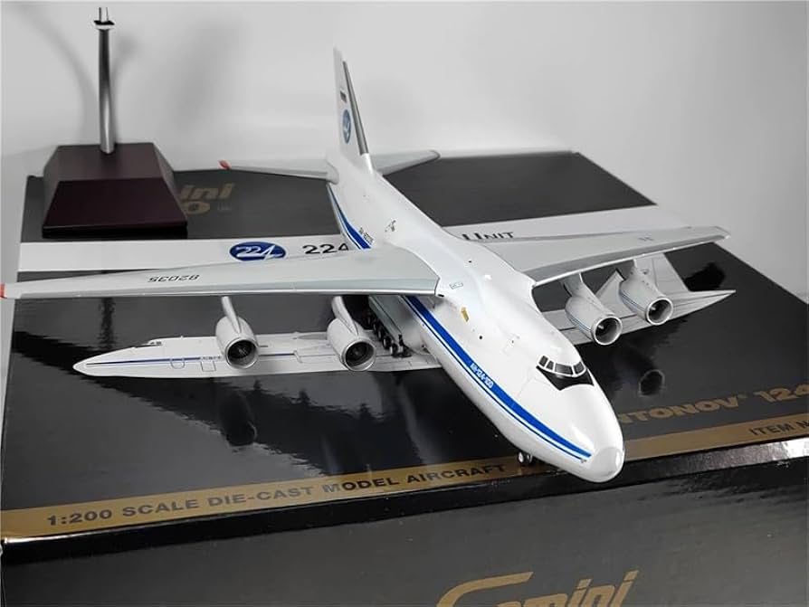 GeminiJets Russian Air Force Antonov An-124-100 RA-82035