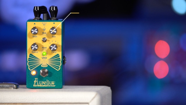 Amazon.com: EarthQuaker Devices Aurelius Tri-Voice Chorus Pedal