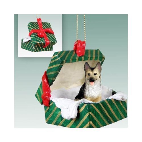 Conversation Concepts German Shepherd Tan & Black Gift Box Green Ornament
